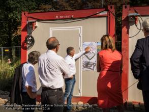 Denkmalreise Staatssekretärin Katrin Schütz in Freiburg-Neuburg am 9. Sept. 2016